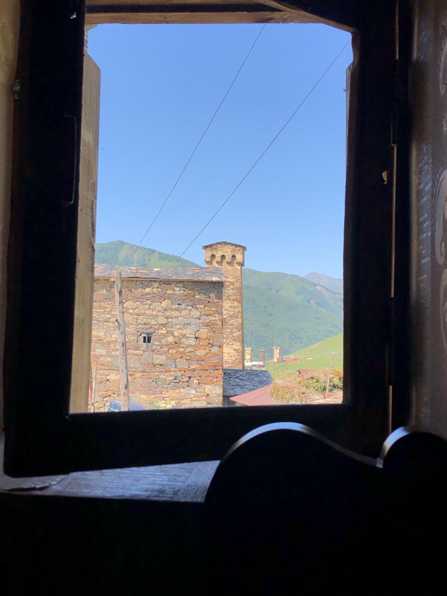 Hotel Old House Ushguli Exterior foto